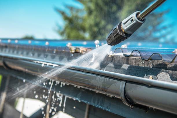 Best Garage Pressure Washing  in Reedspt, OR
